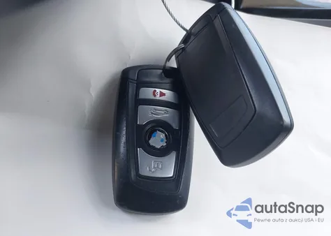 2013 BMW M5 from USA, damaged, VIN WBSFV9C52DC773928